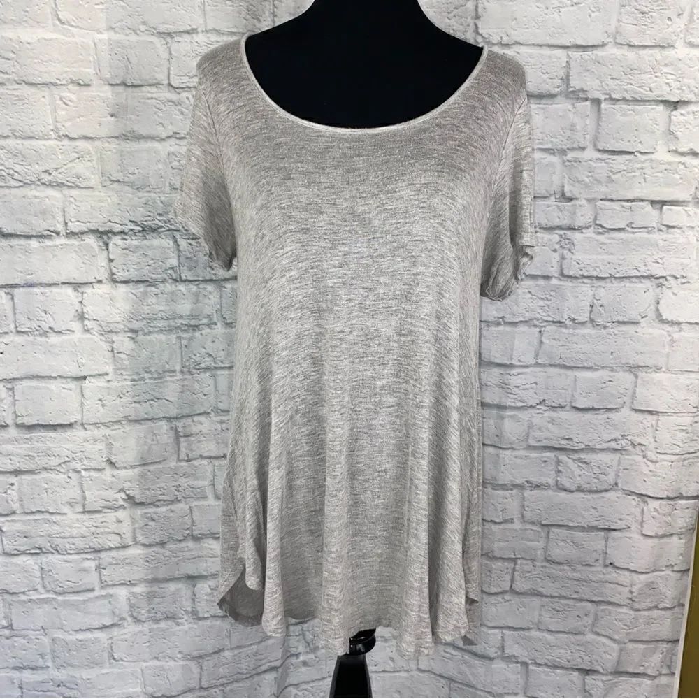 Forever 21 oversize short sleeve scoopneck top grey size small women